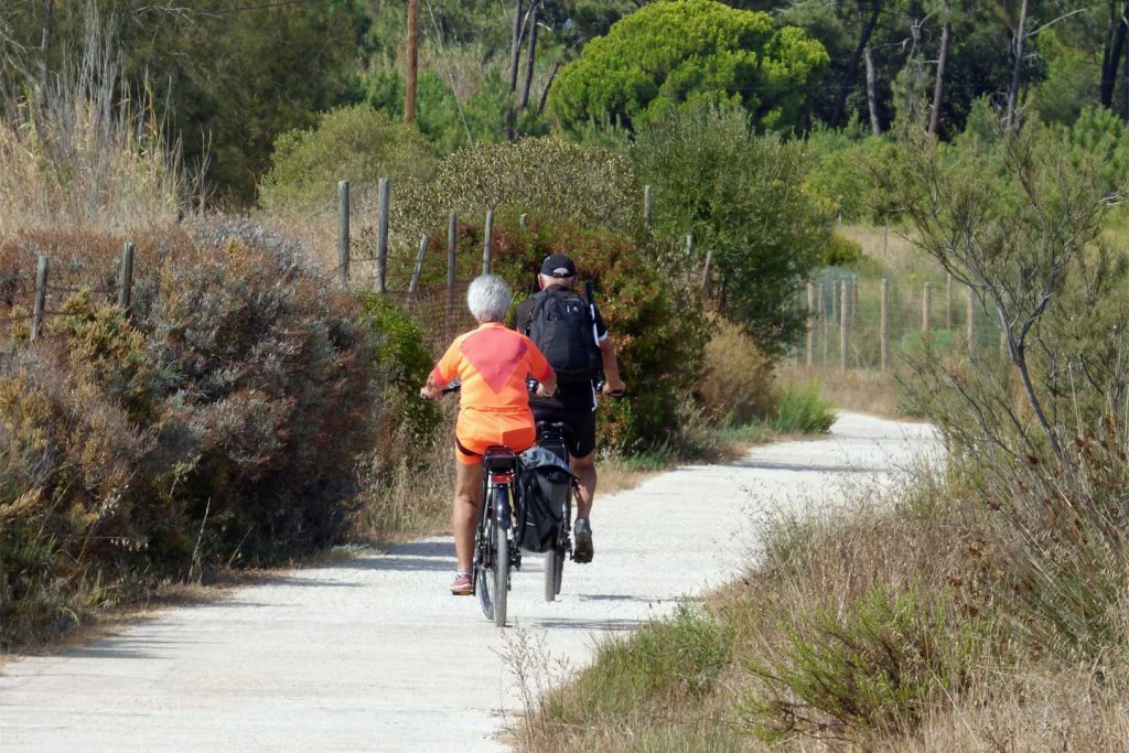 A photo of cyclists on the Ecovia Litoral in the Algarve