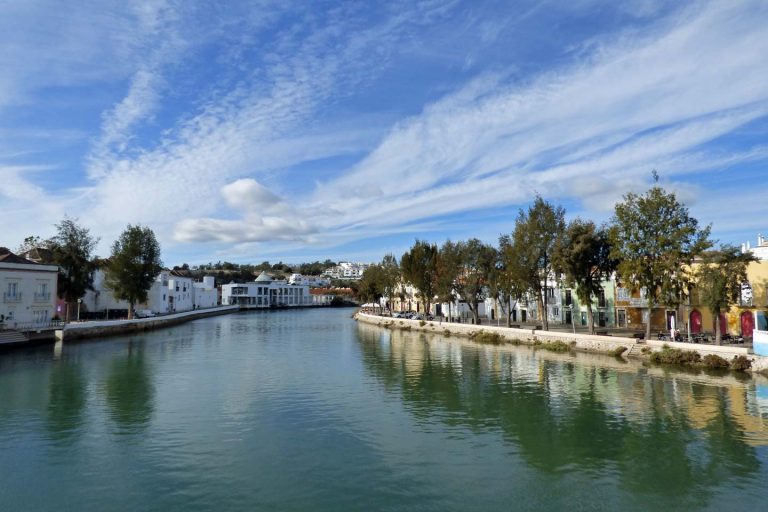 A photo of the view from the Ponte Romana, looking north